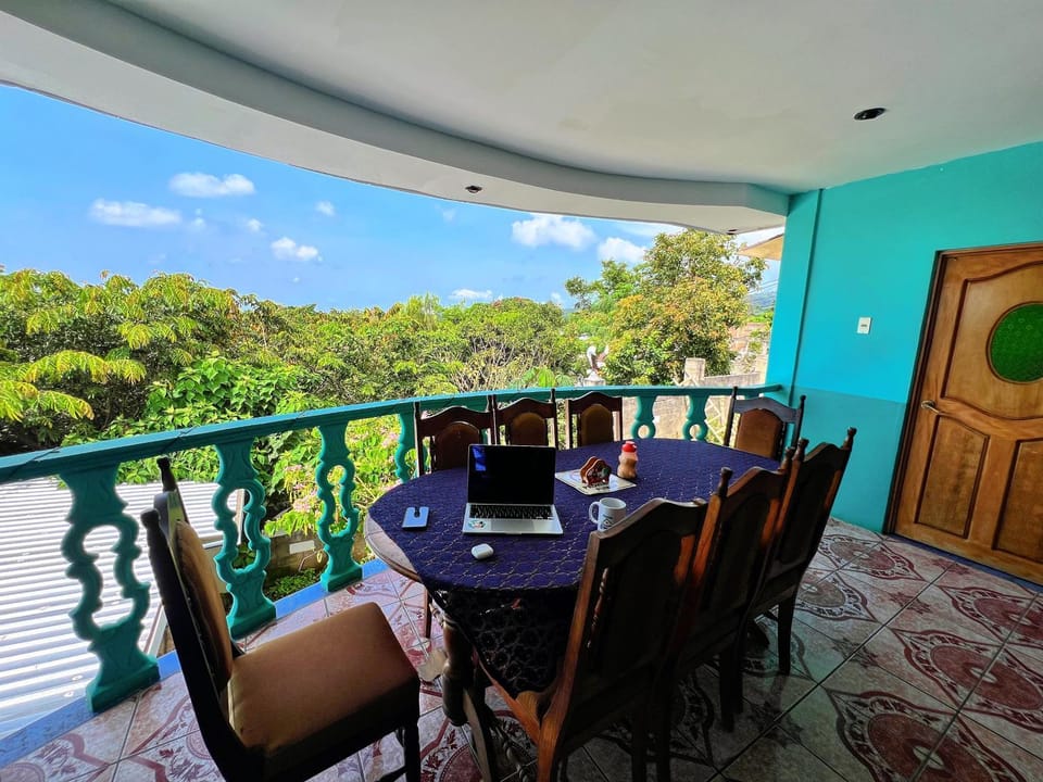 Samay Hostel Bed and Breakfast in El Salvador
