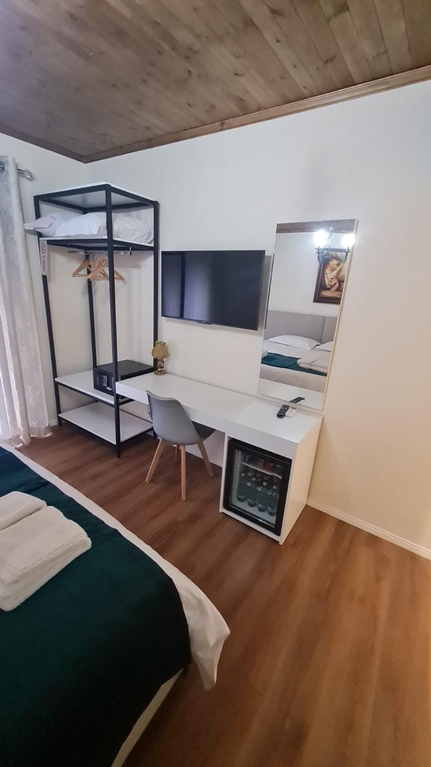 TV and multimedia, oven