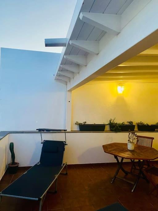 Casa Carol, un hogar fuera de casa. House in El Cotillo
