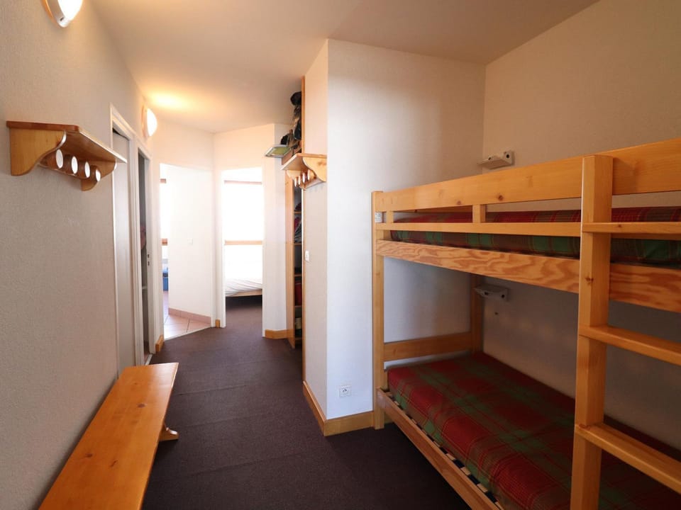 Appartement lumineux au pied des pistes avec balcon et WIFI - FR-1-502-394 Apartment in Tignes