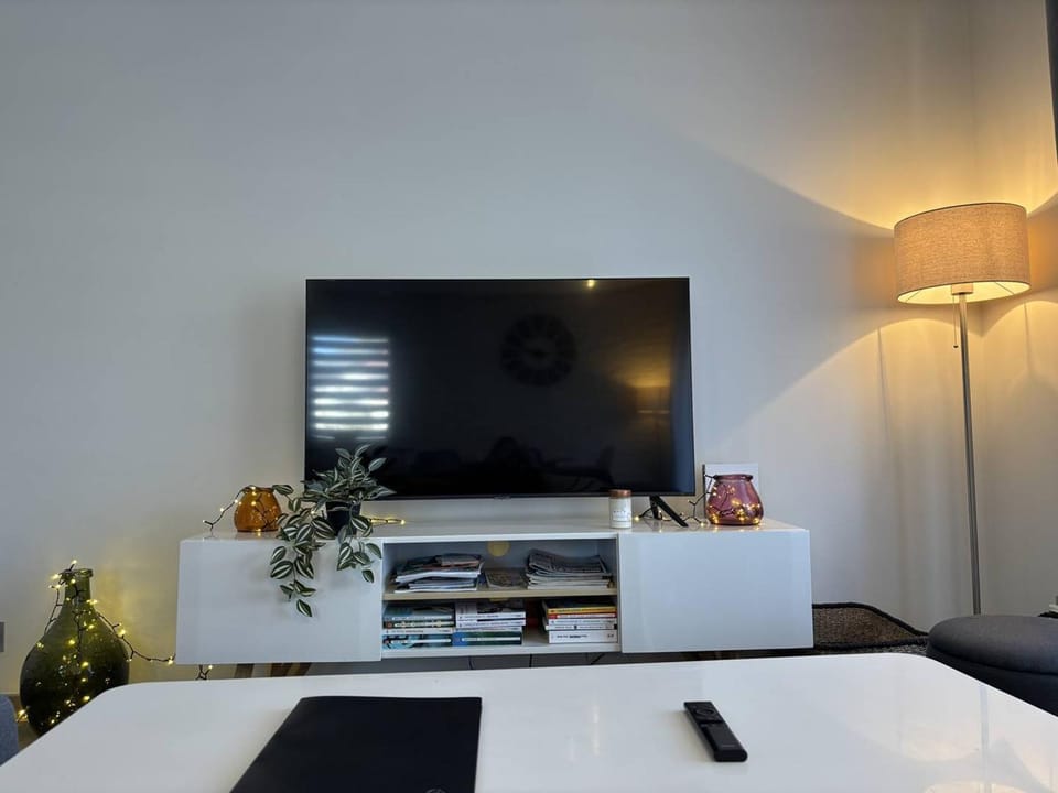 Appartement Confortable avec Terrasse à 5 Min du Centre, Navette Ski Gratuite ! - FR-1-548-34 Apartment in Provence-Alpes-Côte d'Azur