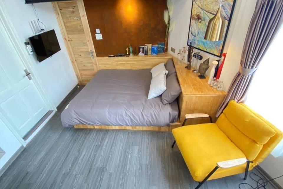 HomestayCHAT*InfinityTub2*Netflix*Hanoi*OldQuarter Apartment in Hanoi