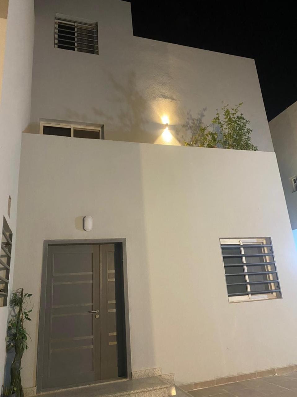 Property building, Night