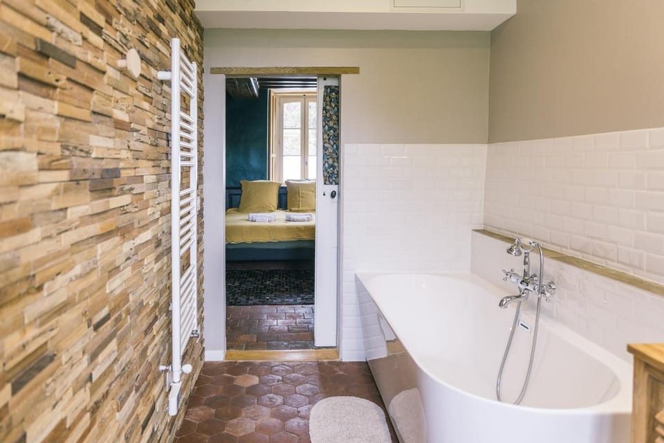 Toilet, Bathroom, Bath
