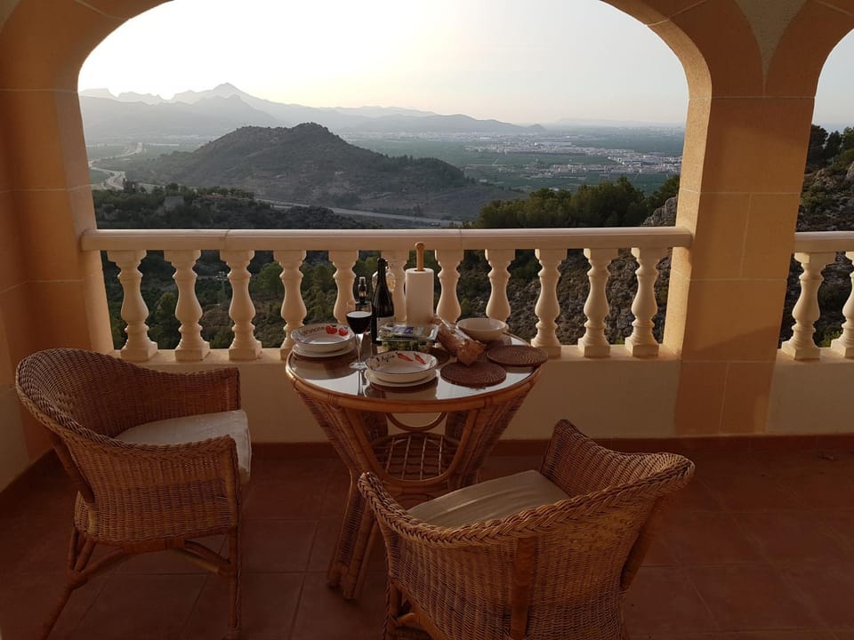 Balcony/Terrace, Balcony/Terrace