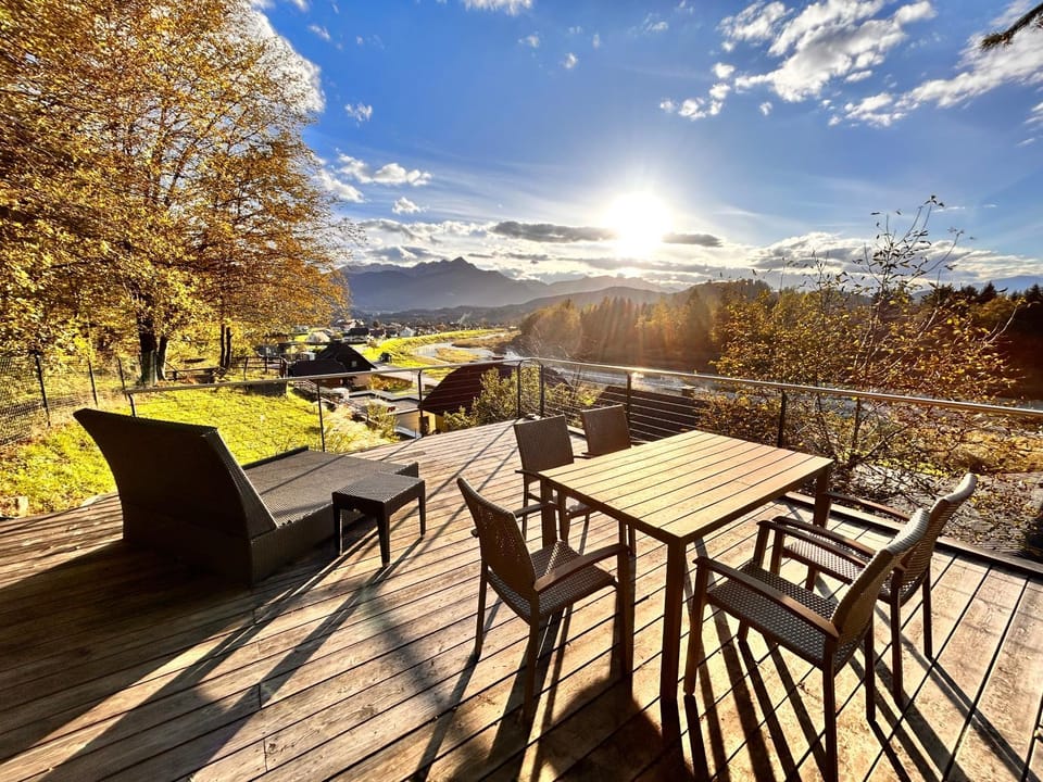 Day, Natural landscape, View (from property/room), Balcony/Terrace, Balcony/Terrace, Mountain view