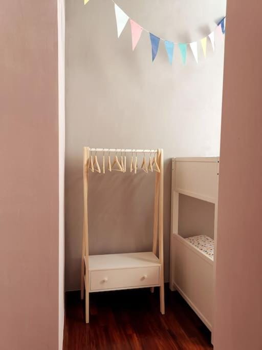 Bed, Bedroom, bunk bed