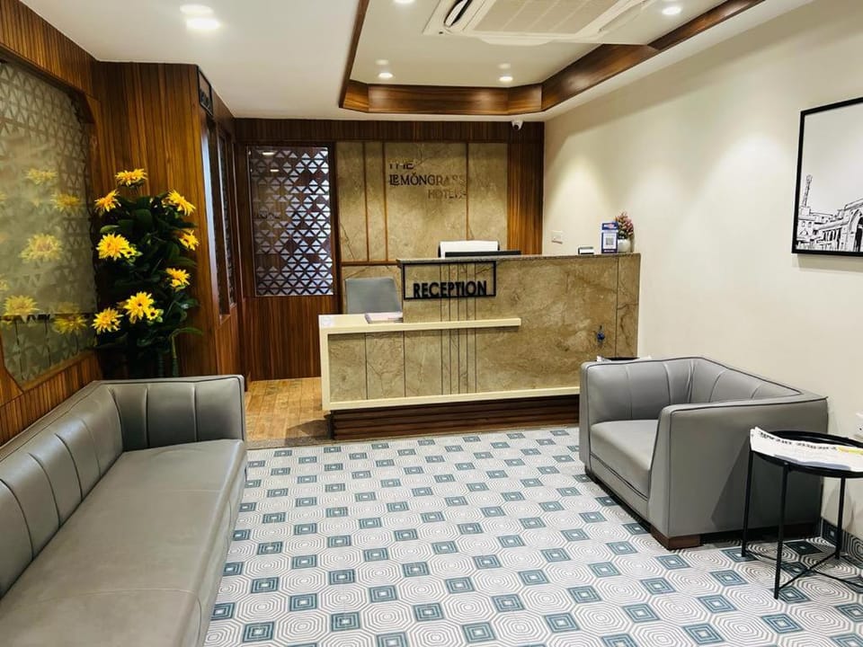 The Lemon Grass Hotel Hotel in Gujarat