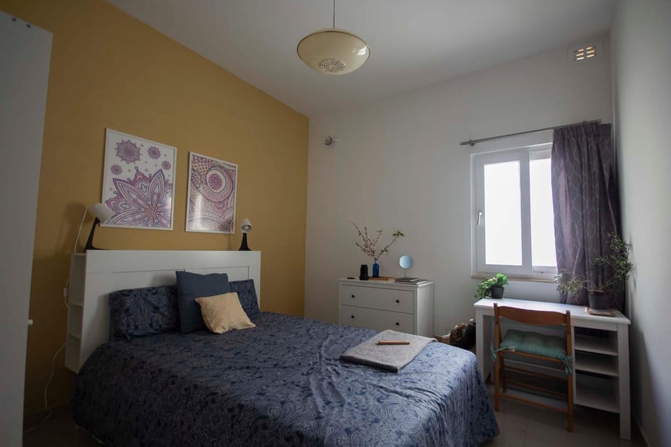 Bed, Photo of the whole room, Bedroom, hair dresser