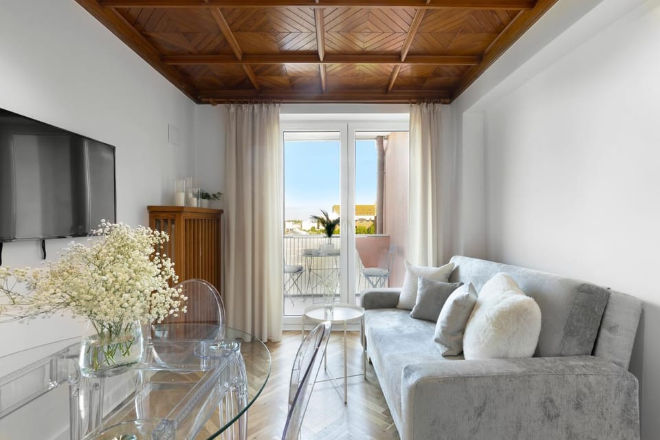 TV and multimedia, Living room, Seating area