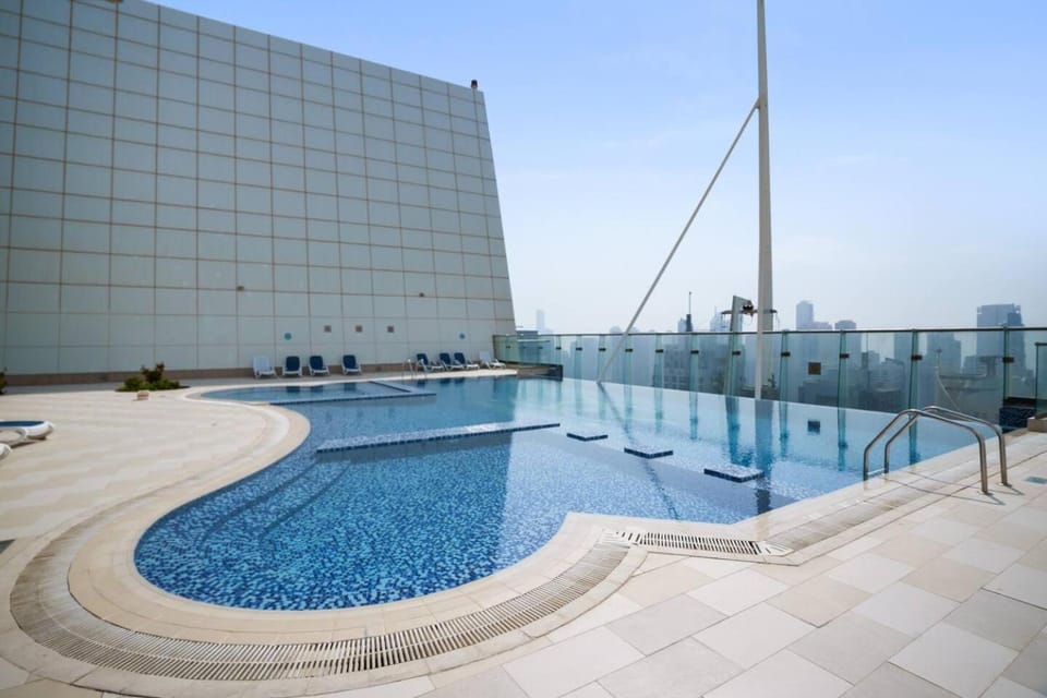 Chic JLT Studio Lake View Pool & Metro Access Apartment in Dubai