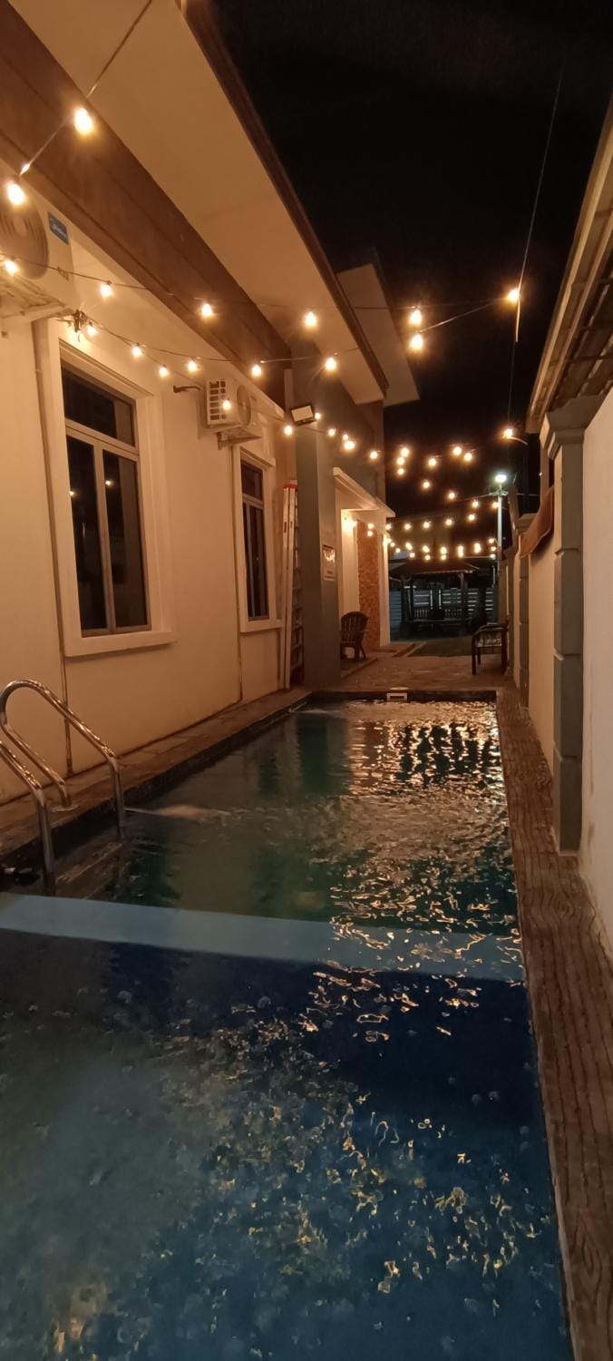 Pool view, Swimming pool