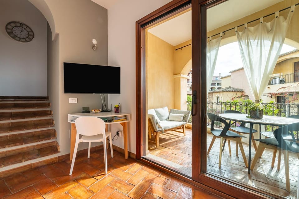 Property building, Living room