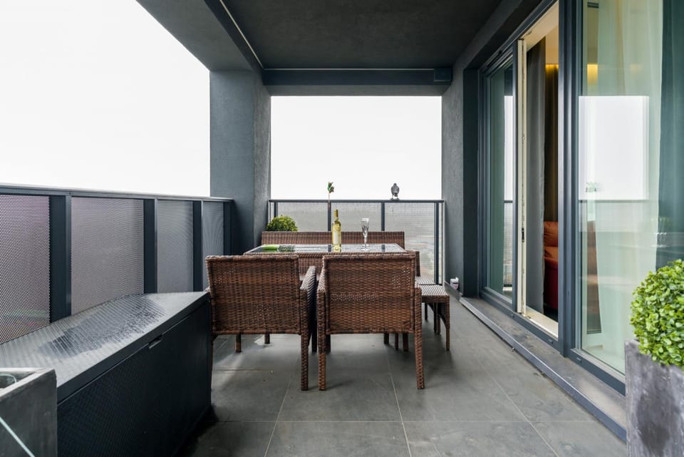Balcony/Terrace, Dining area
