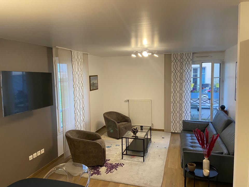 TV and multimedia, Living room