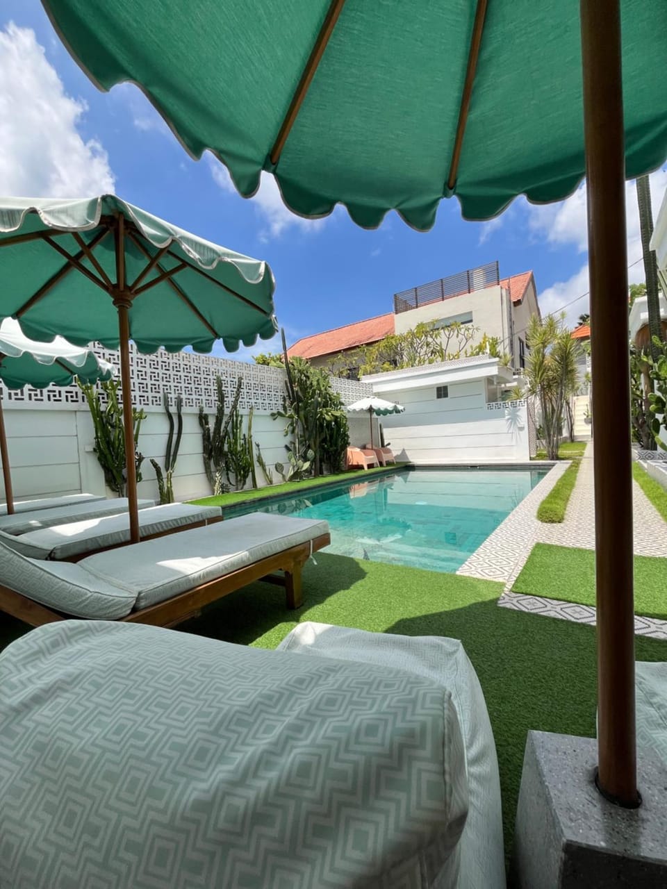 Balcony/Terrace, Swimming pool
