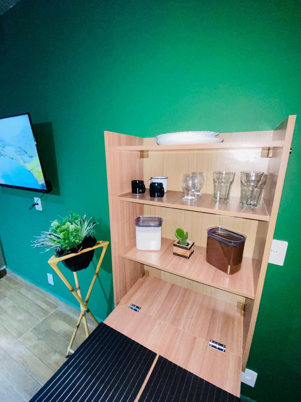 Coffee/tea facilities, Kitchen or kitchenette