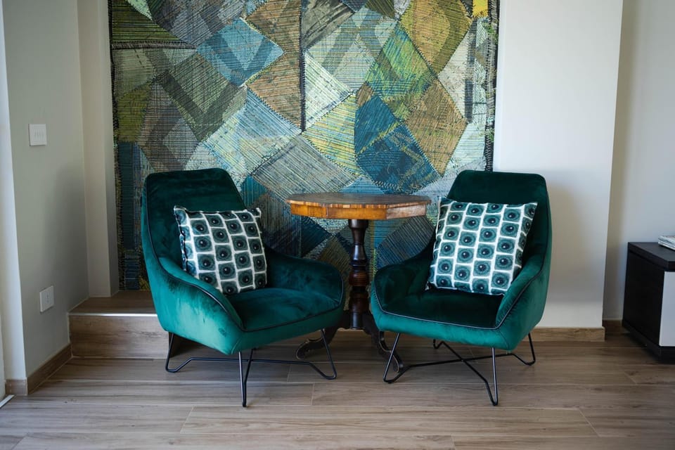 Living room, Seating area
