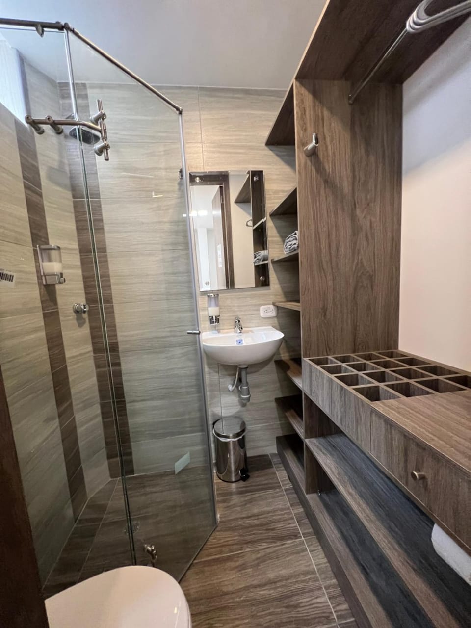 Shower, Bathroom