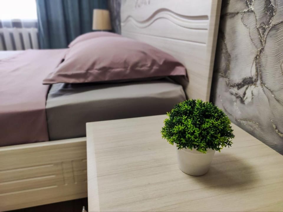 2-х комнатная квартира в центре на ул.Бородина 107 Apartment in Kazakhstan