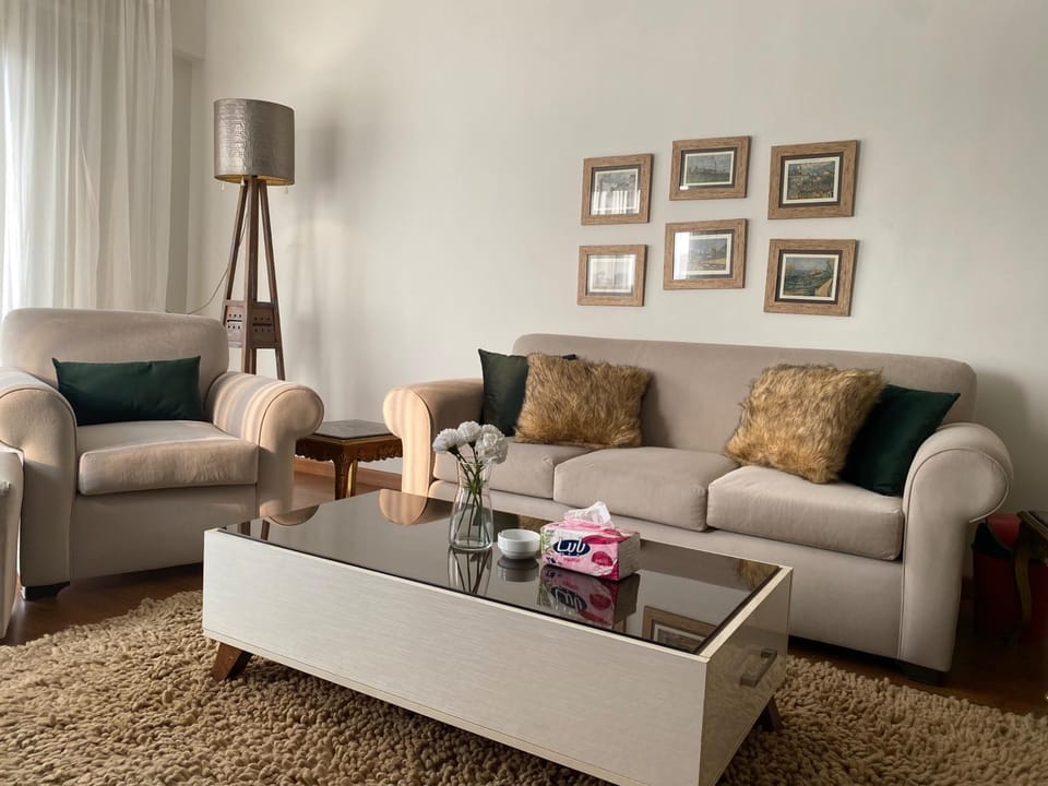 Nile View Apartment - Sleeps 4 & Balcony Apartment in Cairo
