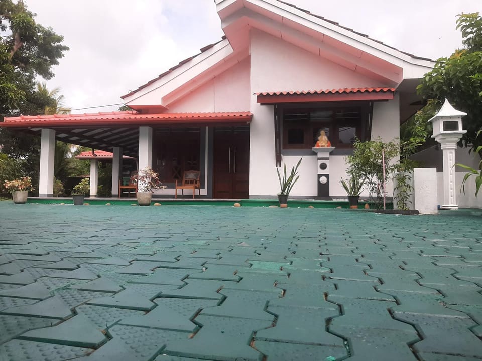 Property building, Garden