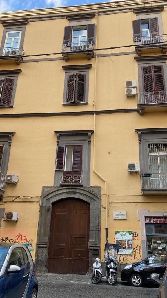 SORRISO SUITE Bed and Breakfast in Naples