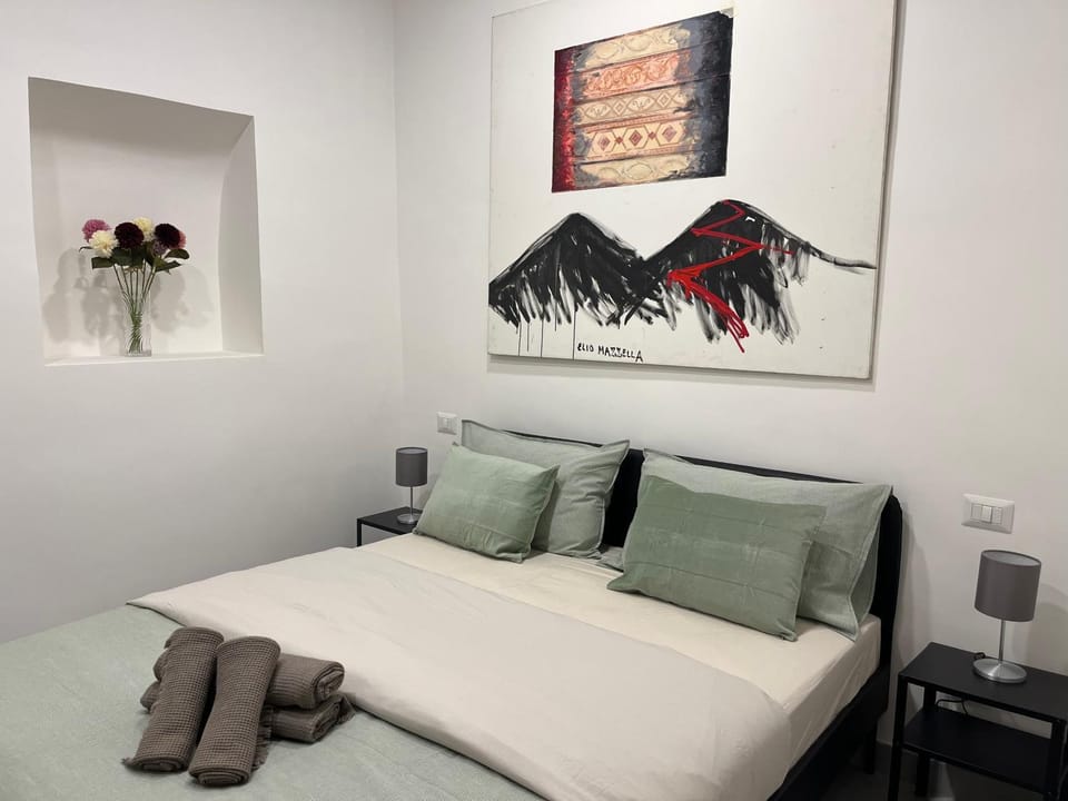 SORRISO SUITE Bed and Breakfast in Naples