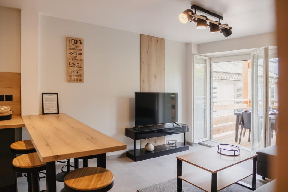 TV and multimedia, Living room