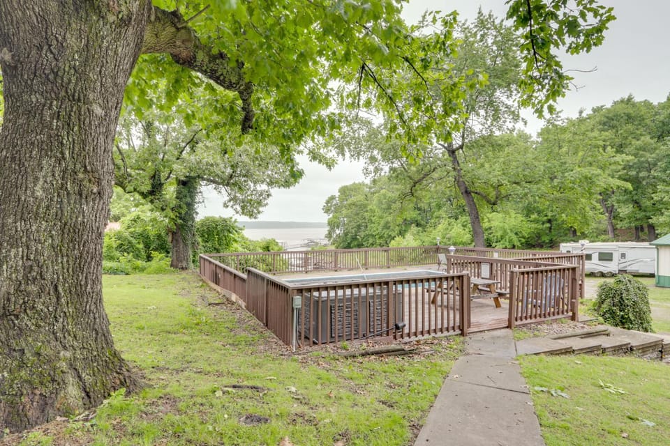 Lakefront Retreat | Hot Tub, Pool & Boat Dock House in Ozark Mountains