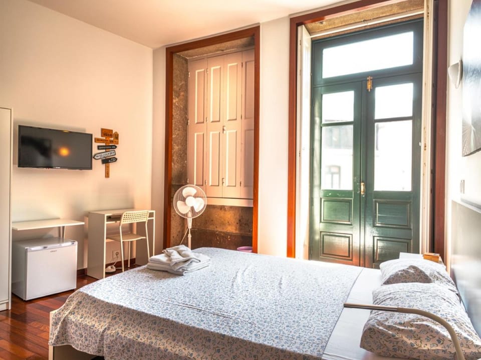 TV and multimedia, Balcony/Terrace, Bedroom, locker, minibar