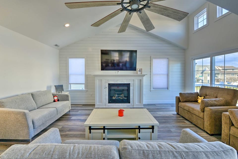 New-Build North Wildwood Home w/ Private Pool House in North Wildwood