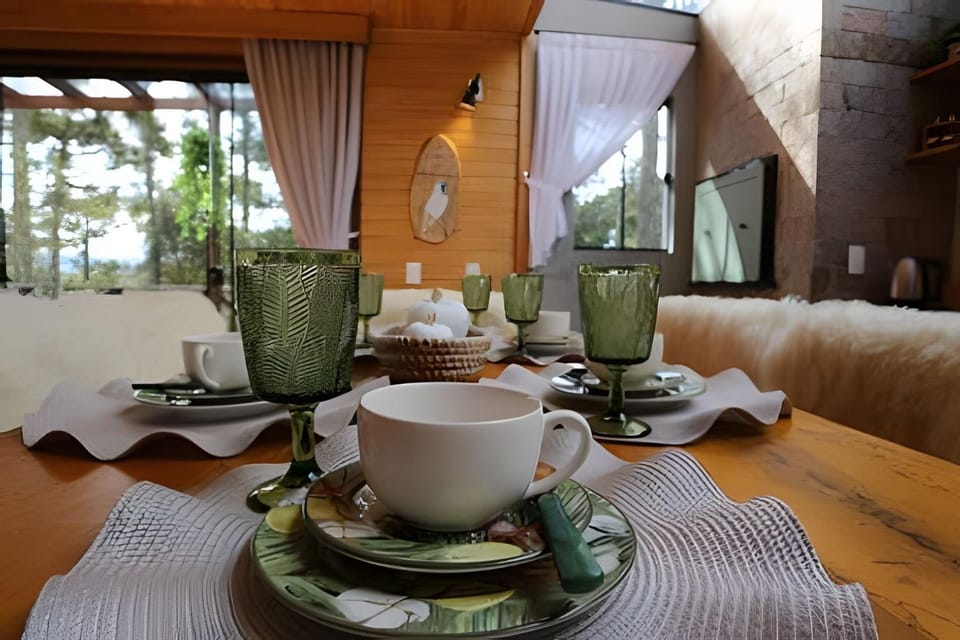 Chalé O Canto da Araponga Chalet in State of Santa Catarina