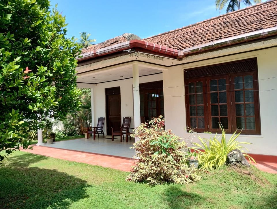 Property building, Patio, Garden