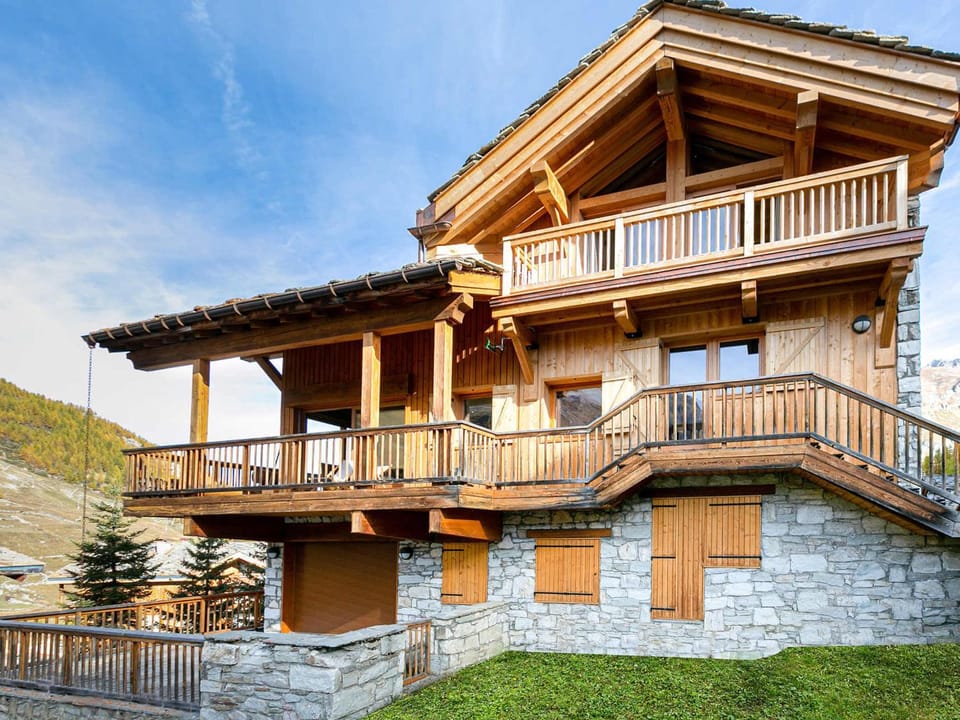 Appartement rustique avec cheminée, terrasse et garage à Val d'Isère - FR-1-694-16 Apartment in Val dIsere