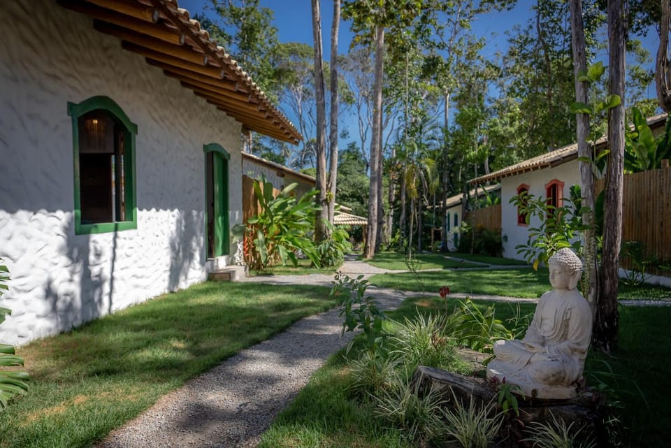 Facade/entrance, Natural landscape, Garden