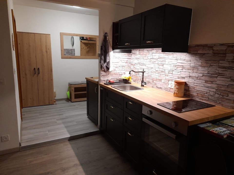 Kitchen or kitchenette, wardrobe