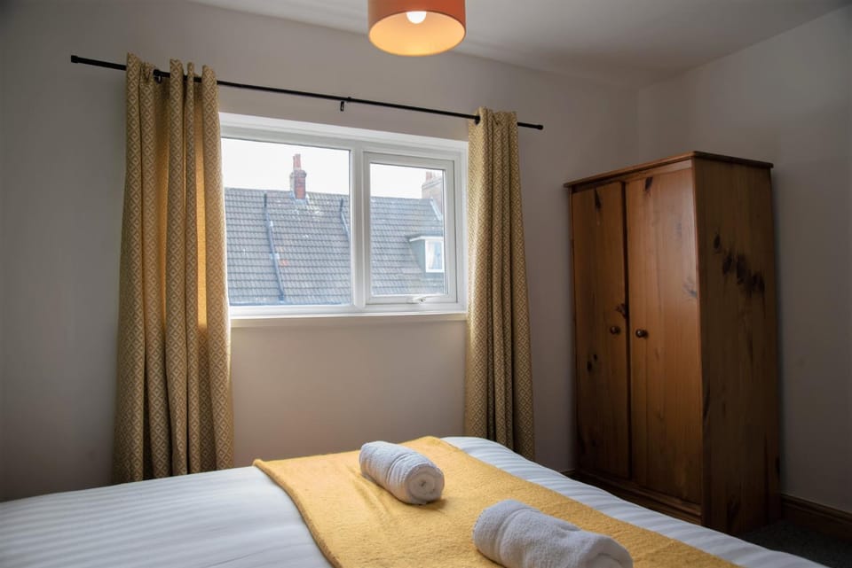 Bed, Photo of the whole room, Bedroom, towels, wardrobe