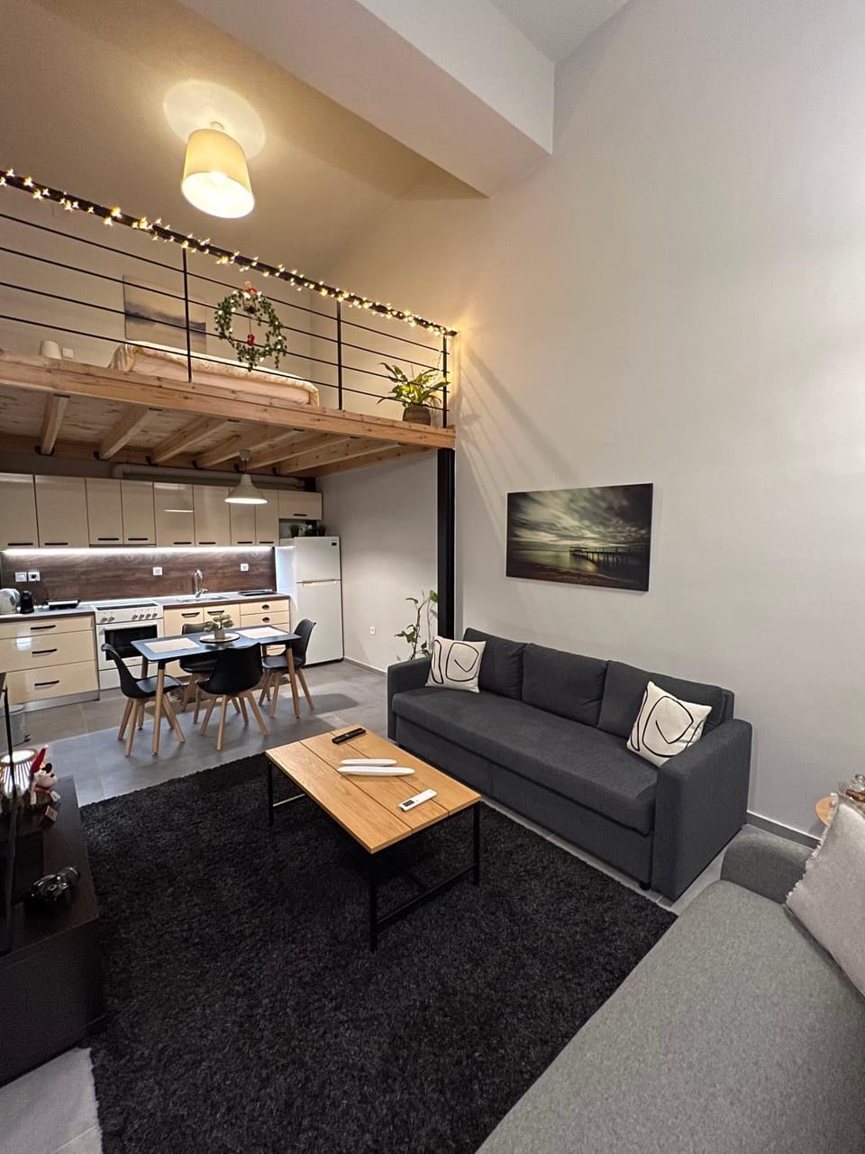 Living room, Seating area
