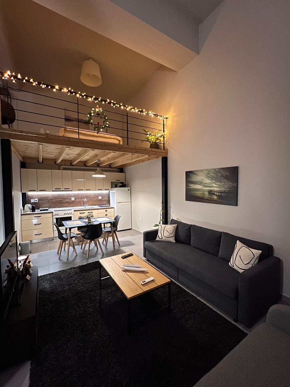 Living room, Seating area