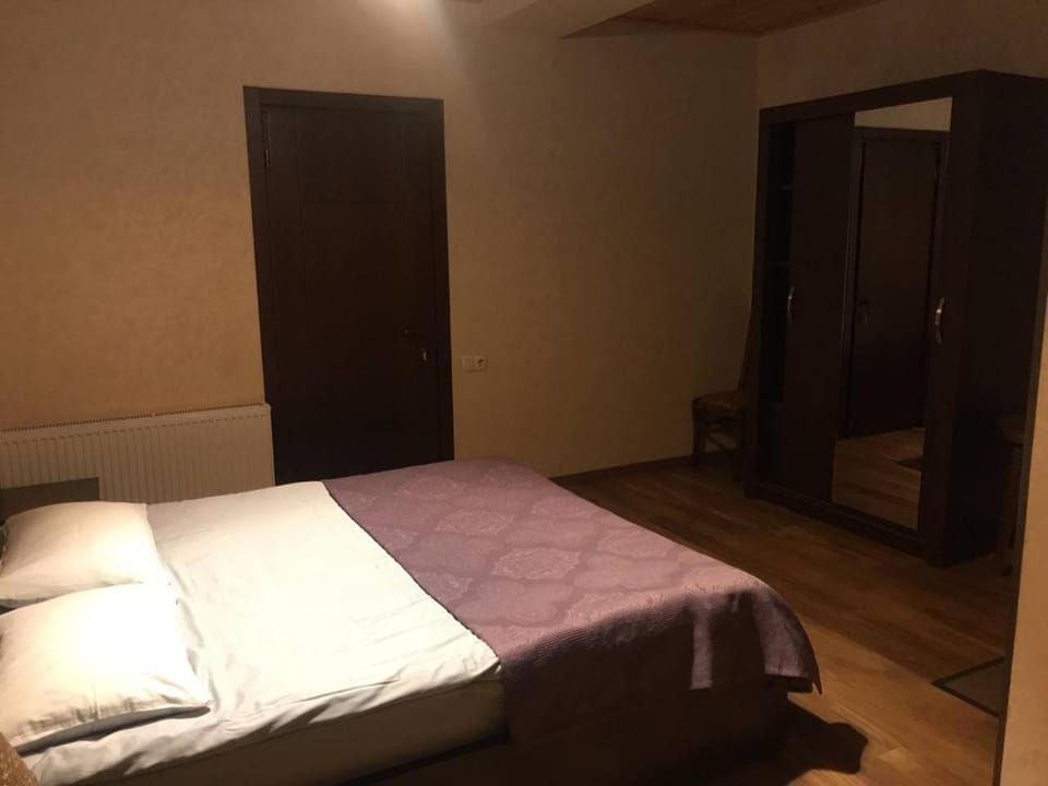 Bed, Bedroom, wardrobe