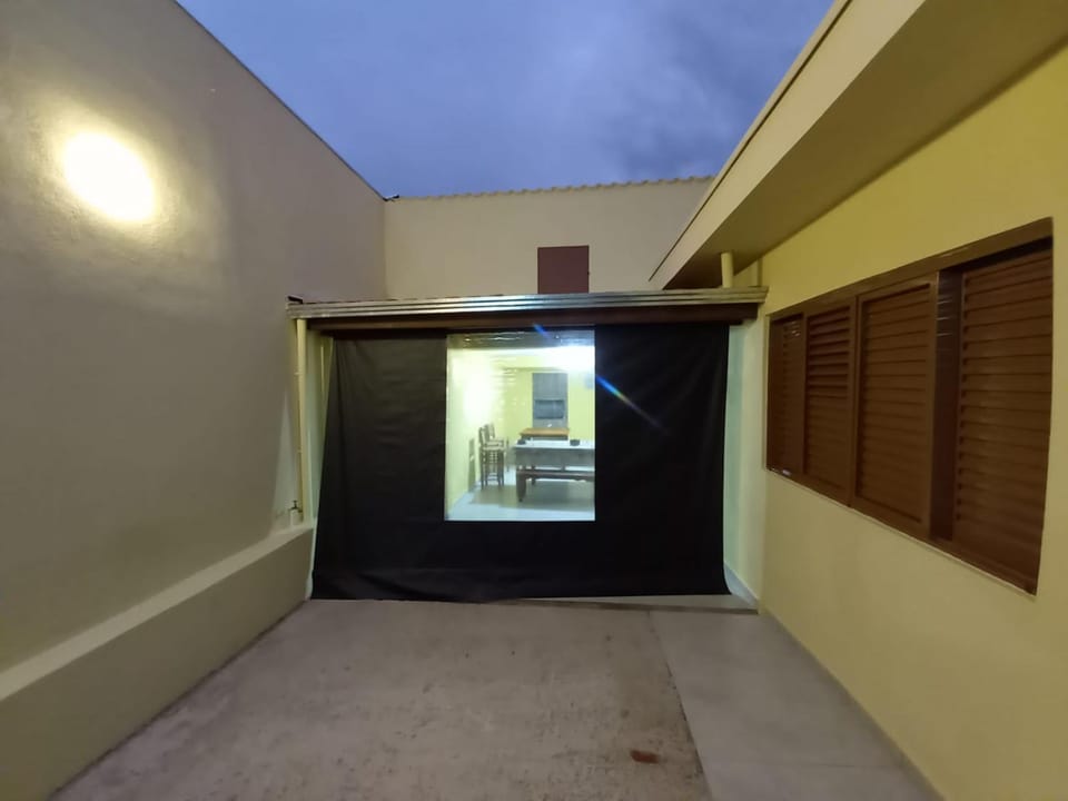 Chácara Helenna Colonetti House in State of São Paulo