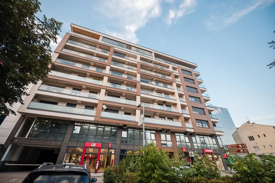 Property building, Location