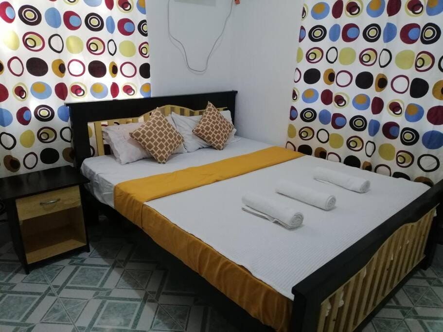 CV Transient House House in Bolinao