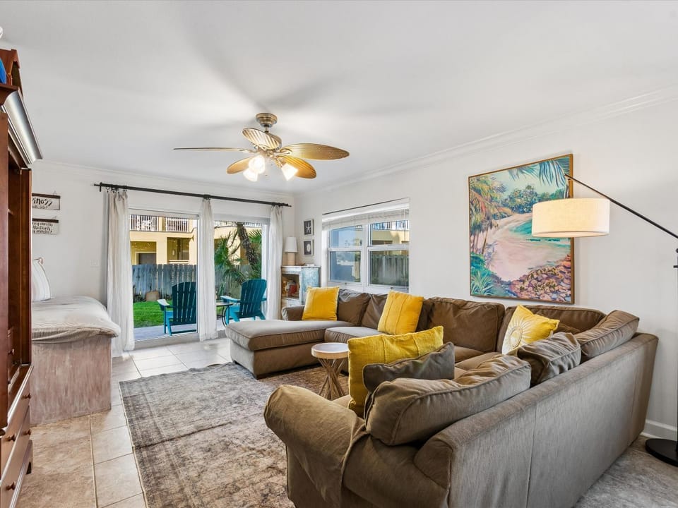 Patio, Living room, Seating area, furniture