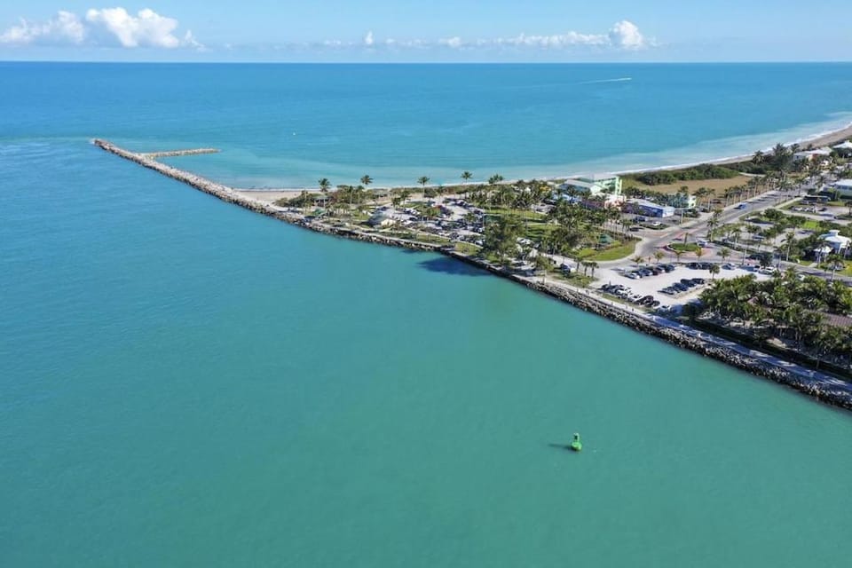 Island-Life! A Apartment in Fort Pierce