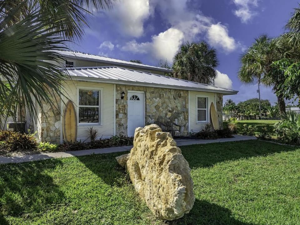 Island-Life! A Apartment in Fort Pierce