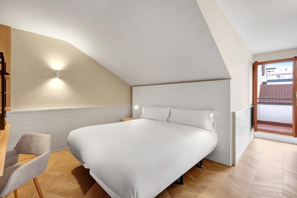 B&B HOTEL Gijón Centro Begoña Hotel in Gijón