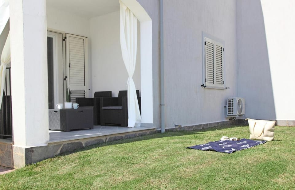 Casa Bianca Marea Apartment in Sardinia
