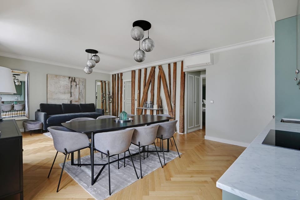 Living room, Photo of the whole room, Seating area, Dining area